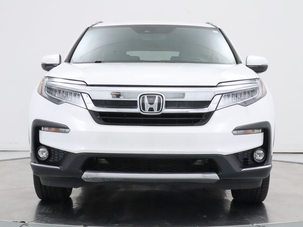 2022 Honda Pilot Touring AWD 8 Passenger