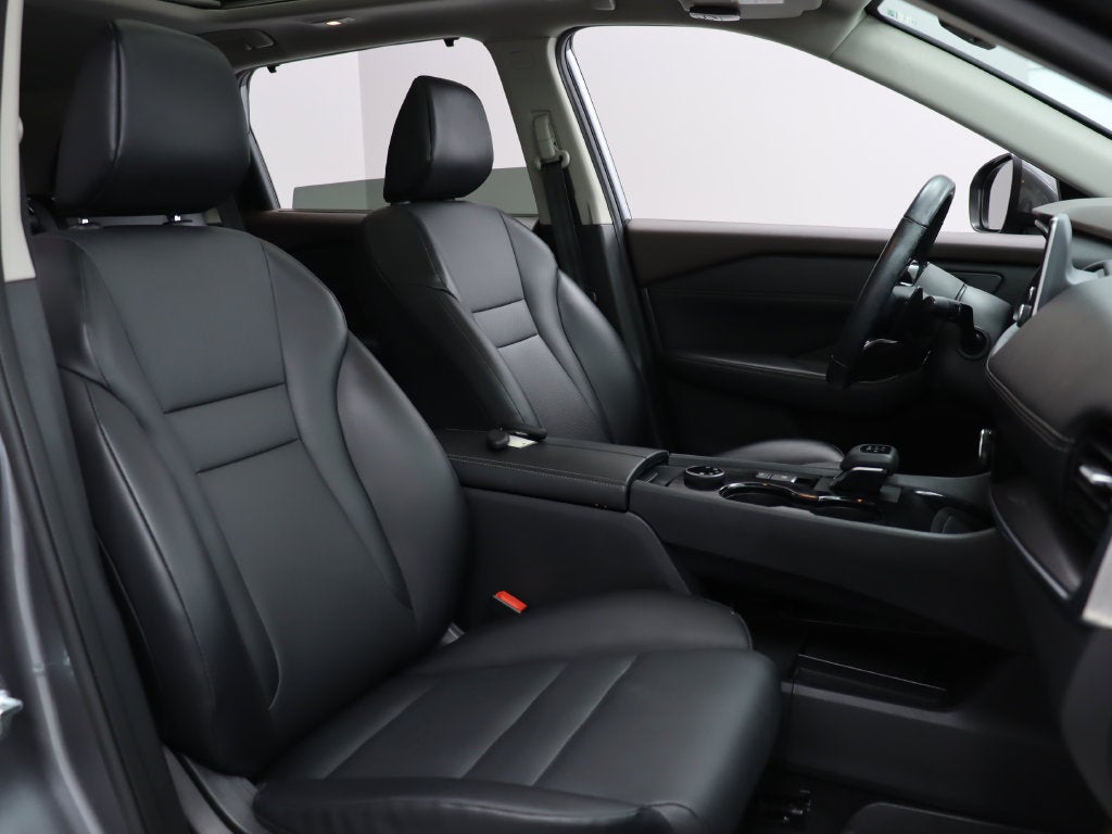 2022 Nissan Rogue SV AWD