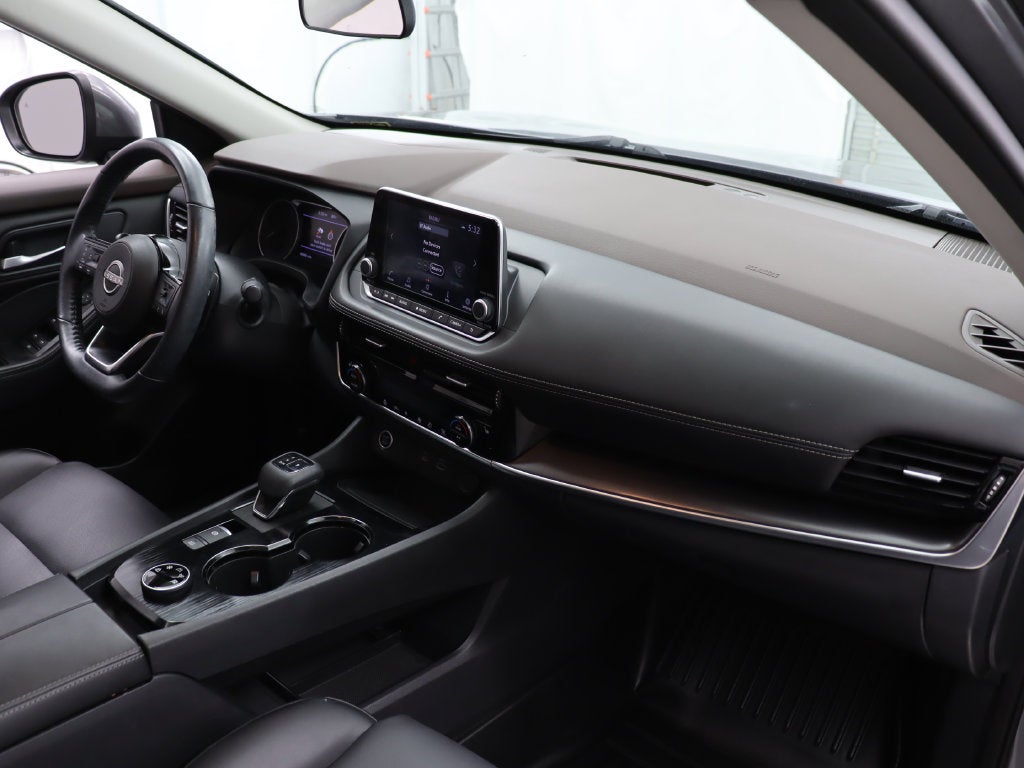 2022 Nissan Rogue SV AWD