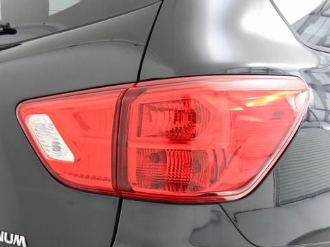2017 Nissan Pathfinder Platinum