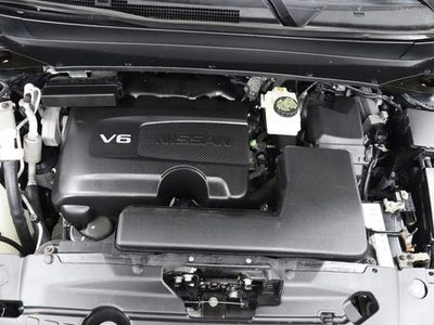 2017 Nissan Pathfinder Platinum