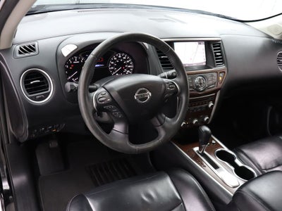 2017 Nissan Pathfinder Platinum