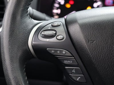 2017 Nissan Pathfinder Platinum
