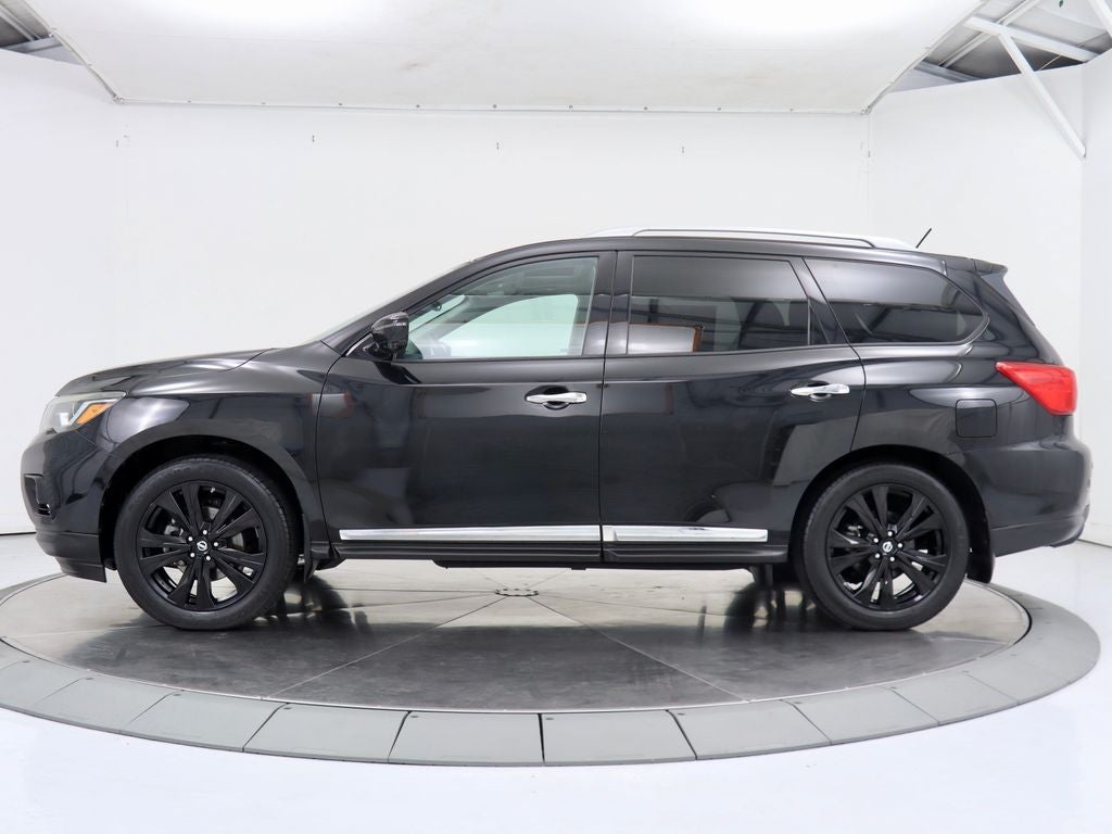 2017 Nissan Pathfinder Platinum