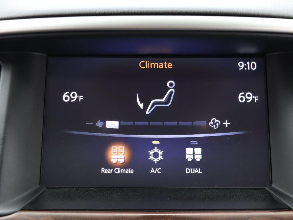 2017 Nissan Pathfinder Platinum