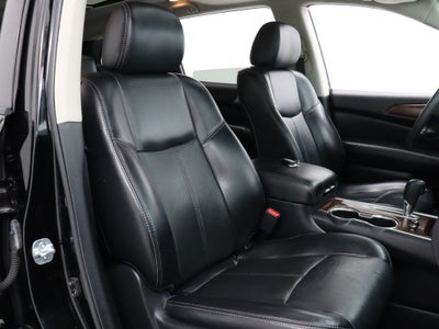 2017 Nissan Pathfinder Platinum