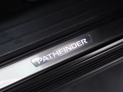 2017 Nissan Pathfinder Platinum