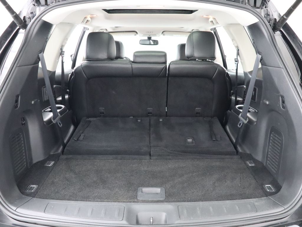 2017 Nissan Pathfinder Platinum