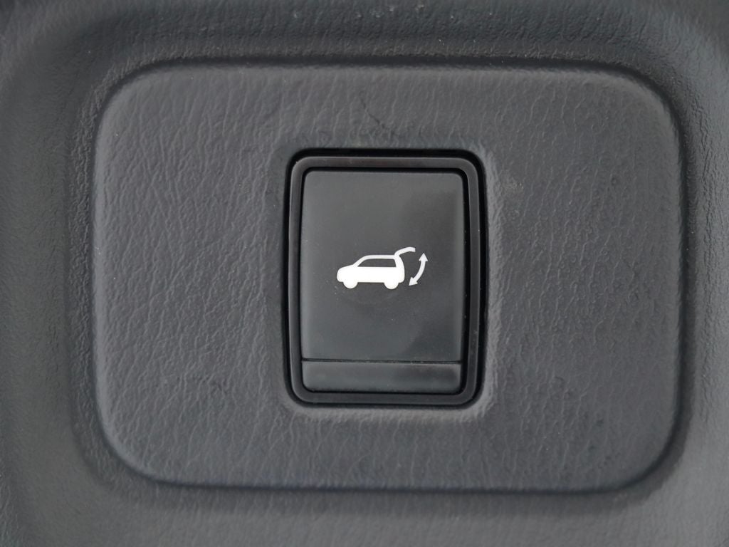 2017 Nissan Pathfinder Platinum