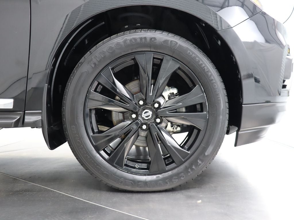 2017 Nissan Pathfinder Platinum