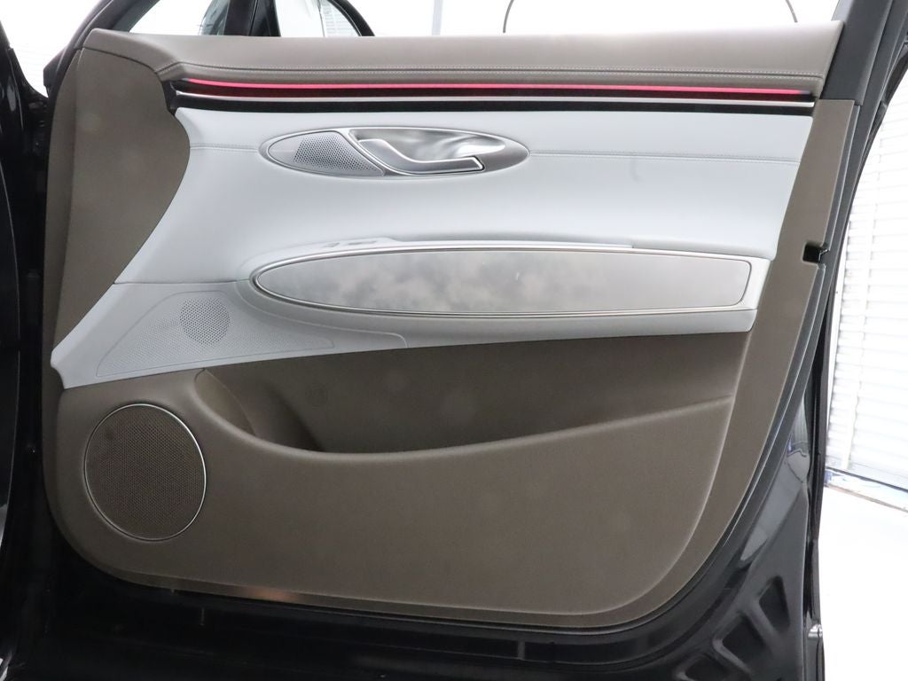 2026 Genesis Electrified GV70 Prestige AWD Navigation