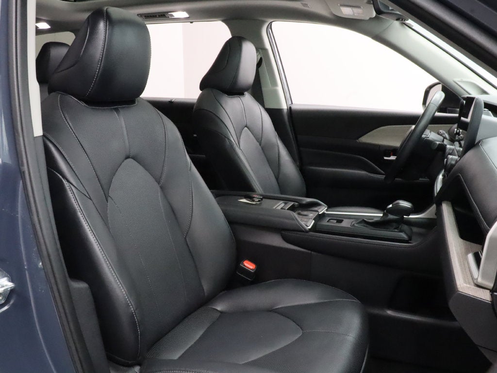 2024 Toyota Grand Highlander Limited AWD Navigation