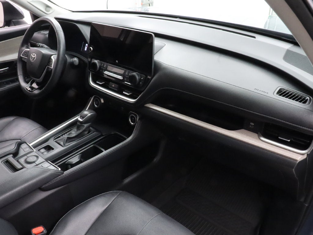 2024 Toyota Grand Highlander Limited AWD Navigation