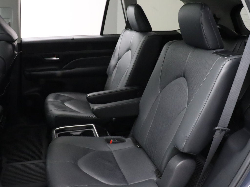 2024 Toyota Grand Highlander Limited AWD Navigation