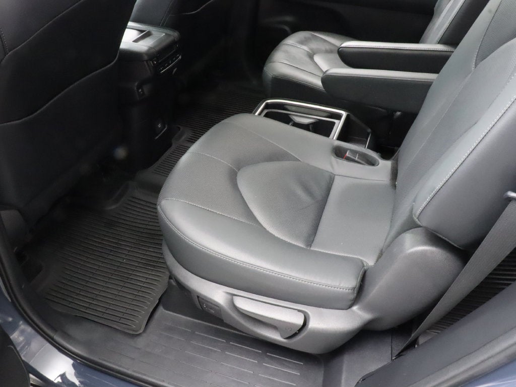 2024 Toyota Grand Highlander Limited AWD Navigation