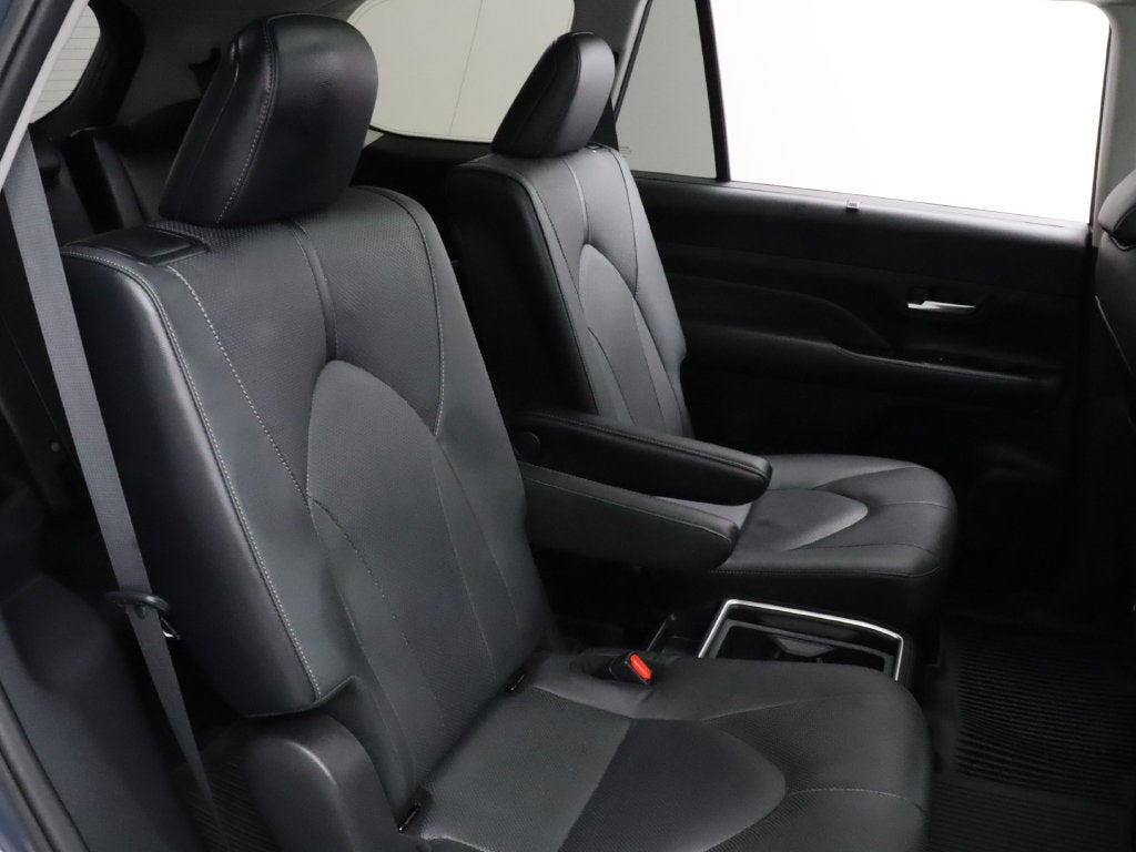 2024 Toyota Grand Highlander Limited AWD Navigation