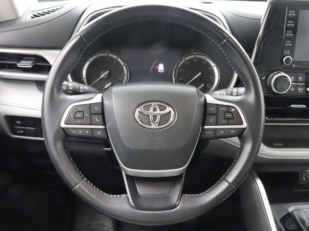 2022 Toyota Highlander XLE AWD