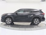 2022 Toyota Highlander XLE AWD