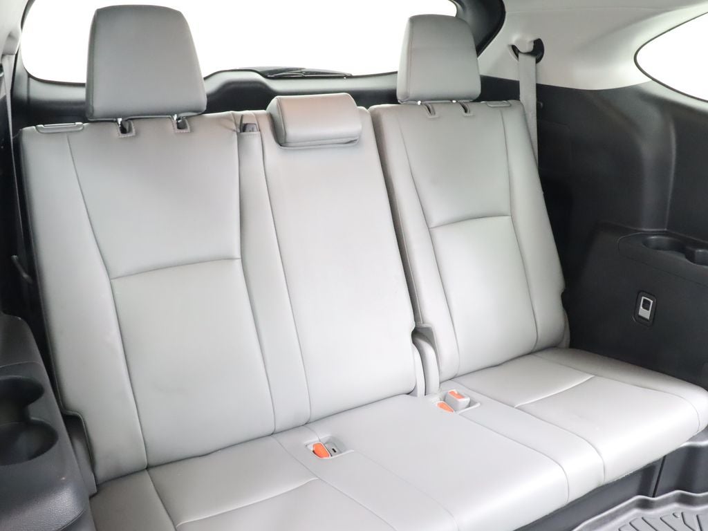 2022 Toyota Highlander XLE AWD