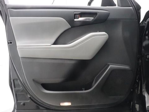 2022 Toyota Highlander XLE AWD