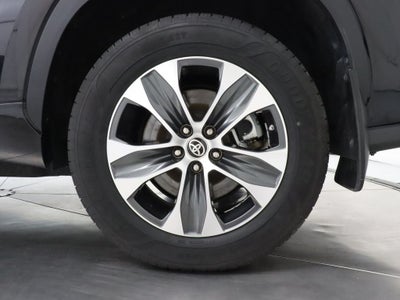 2022 Toyota Highlander XLE AWD