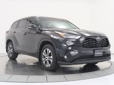 2022 Toyota Highlander XLE AWD