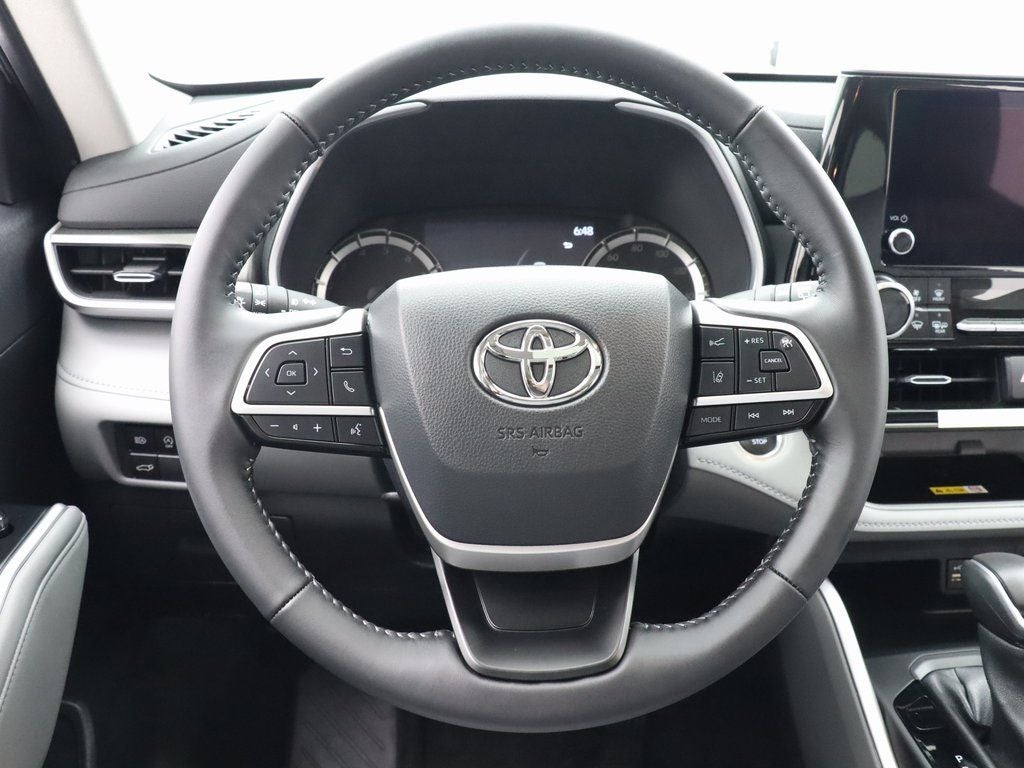 2024 Toyota Highlander XLE AWD