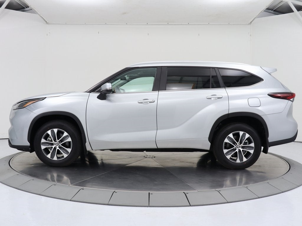 2024 Toyota Highlander XLE AWD