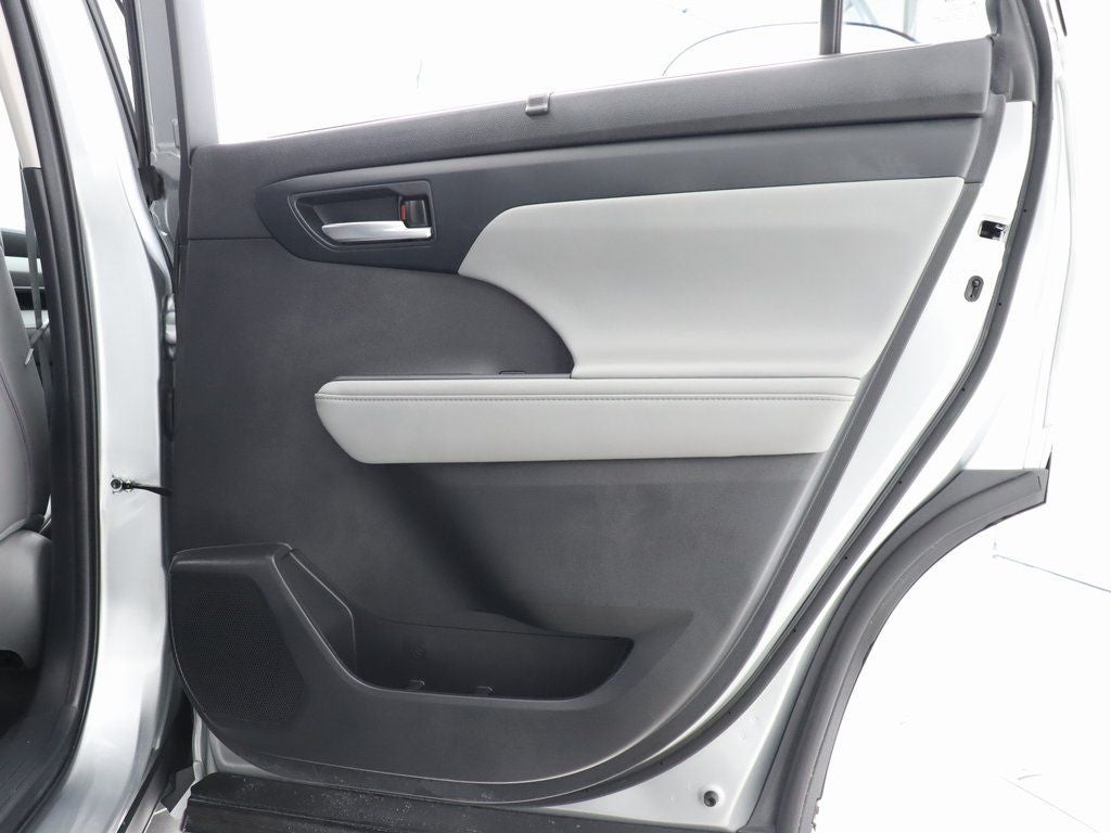 2024 Toyota Highlander XLE AWD