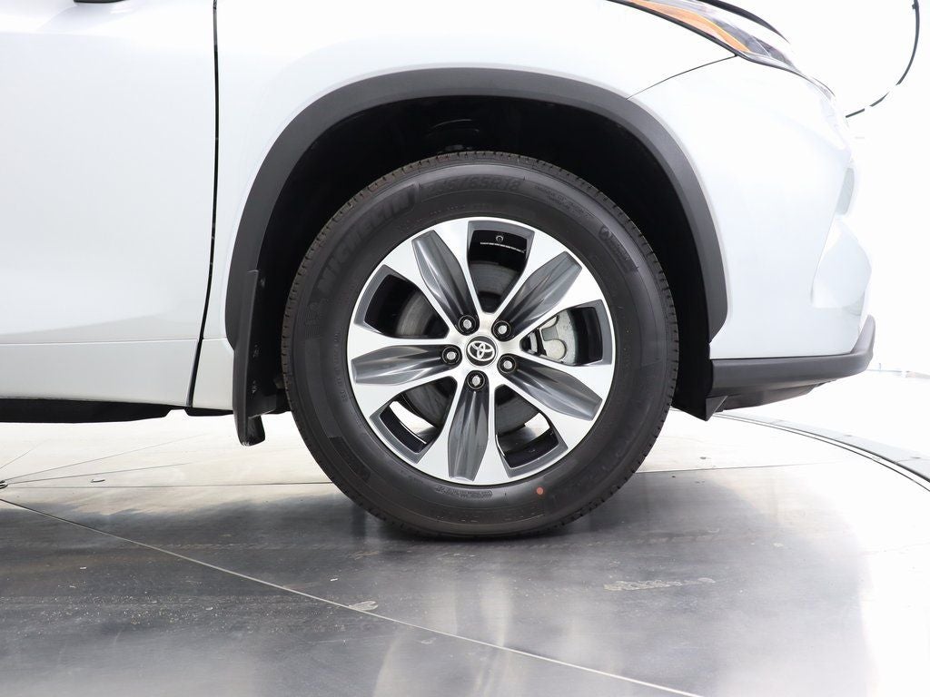 2024 Toyota Highlander XLE AWD