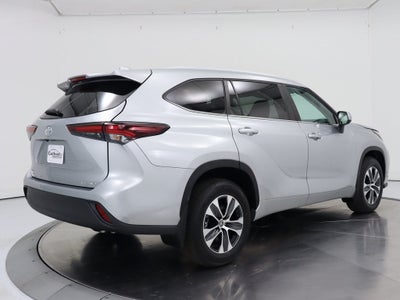 2024 Toyota Highlander XLE AWD