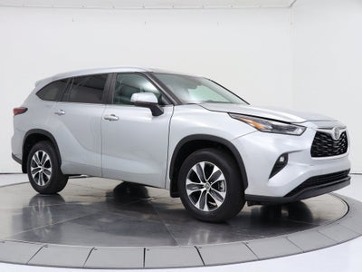 2024 Toyota Highlander XLE AWD