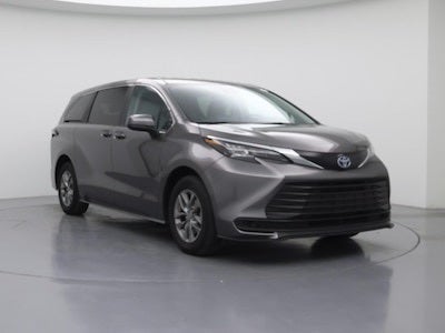 2024 Toyota Sienna LE 8 Passenger