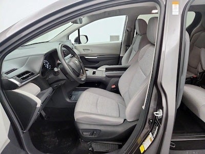 2024 Toyota Sienna LE 8 Passenger