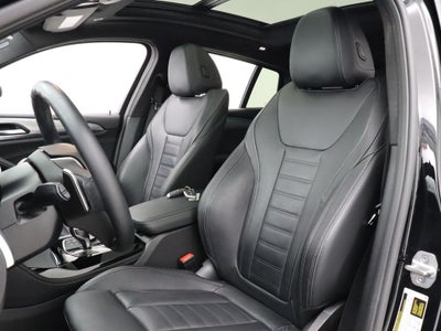 2023 BMW X4 xDrive30i AWD Navigation