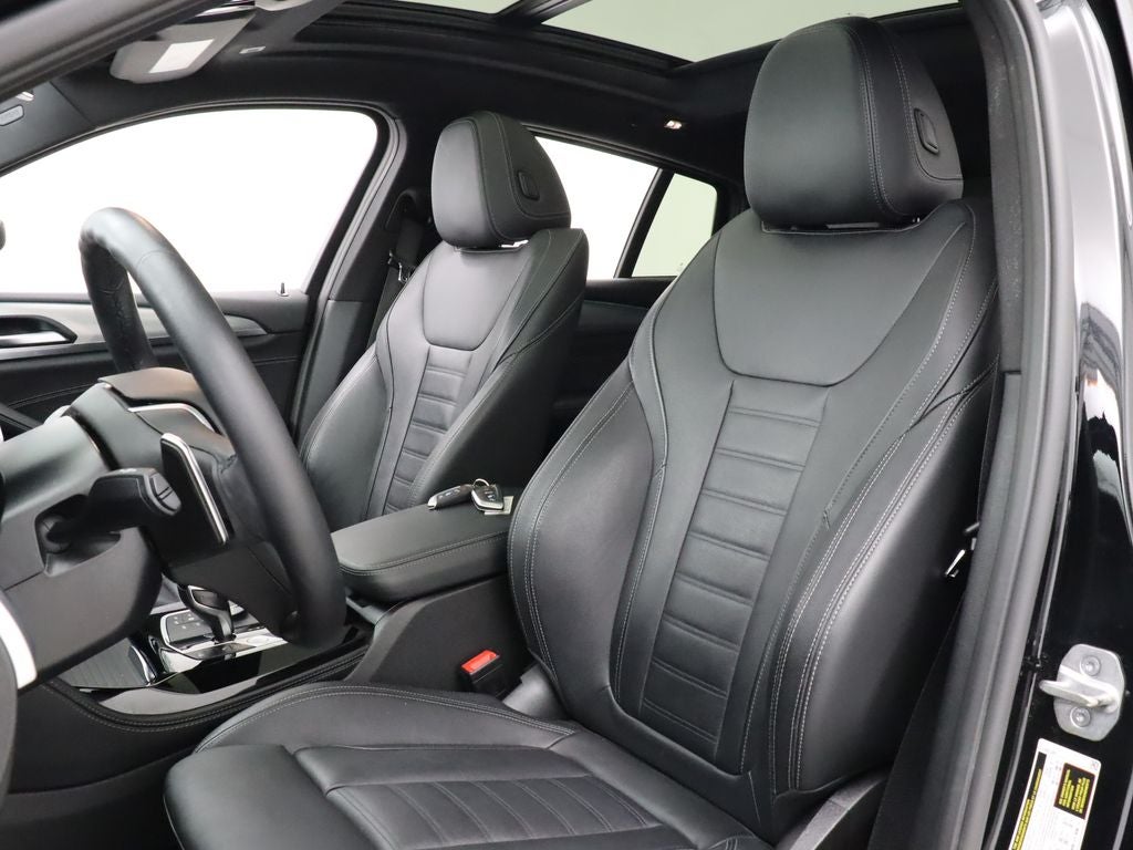 2023 BMW X4 xDrive30i AWD Navigation