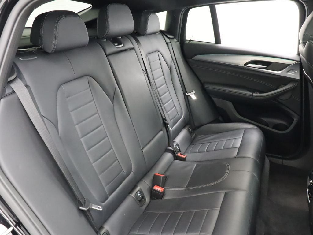2023 BMW X4 xDrive30i AWD Navigation