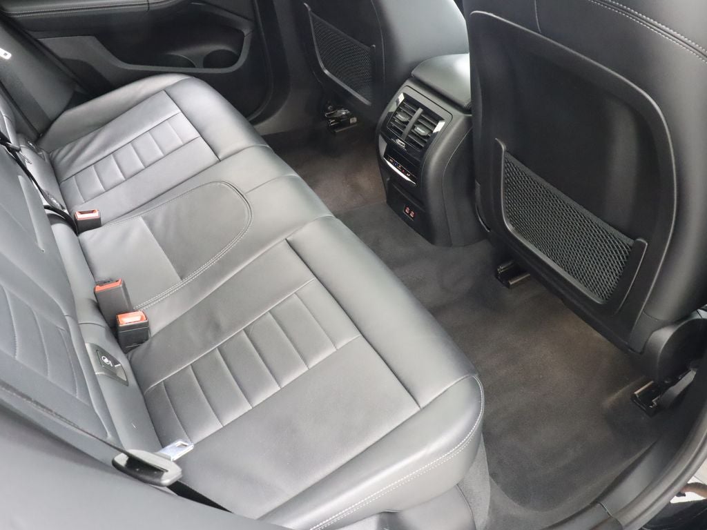 2023 BMW X4 xDrive30i AWD Navigation