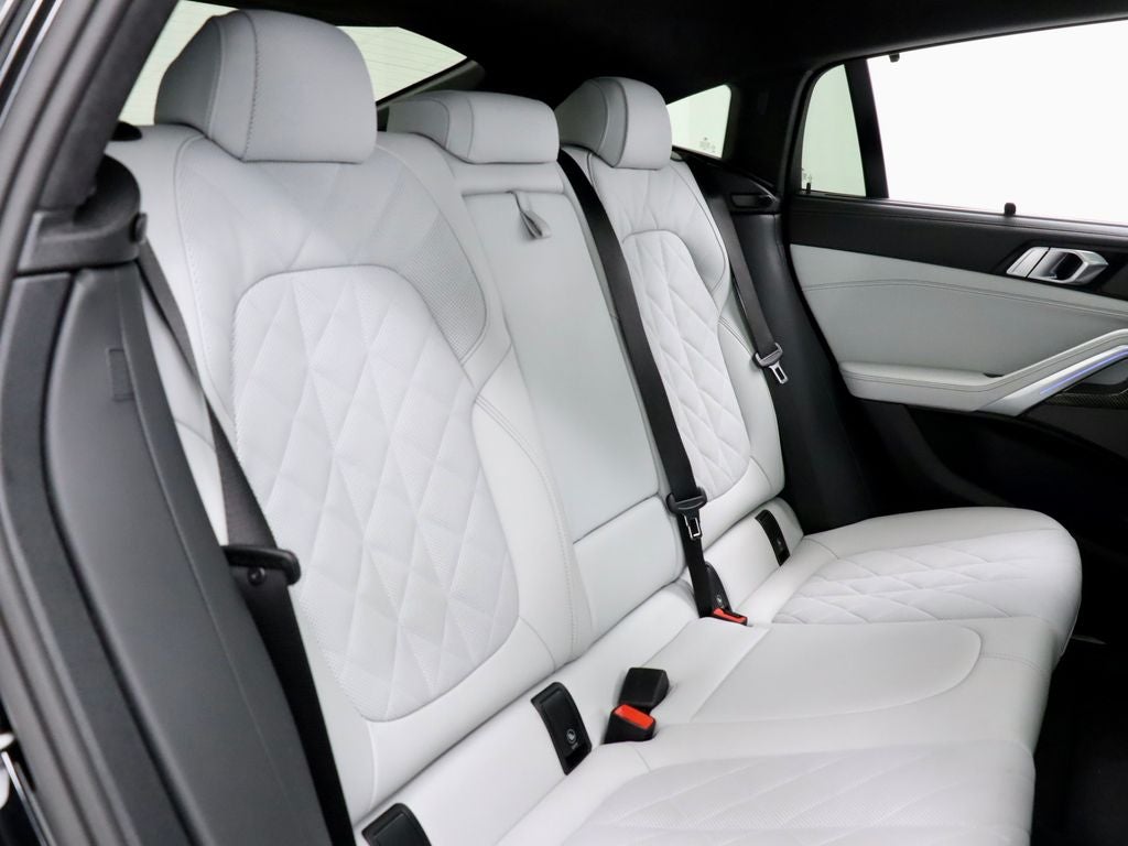 2026 BMW X6 M60i M Sport AWD
