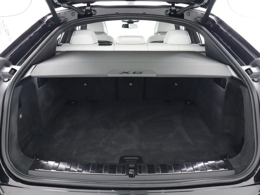 2026 BMW X6 M60i M Sport AWD