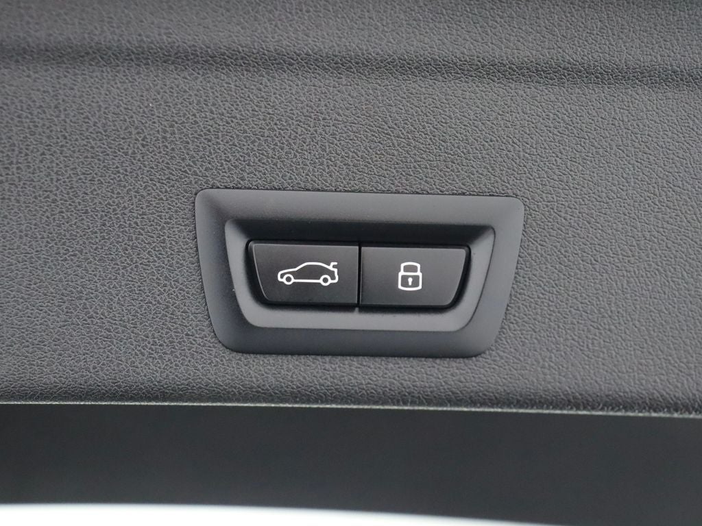 2026 BMW X6 M60i M Sport AWD