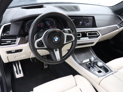 2022 BMW X5 sDrive40i M-Sport Navigation