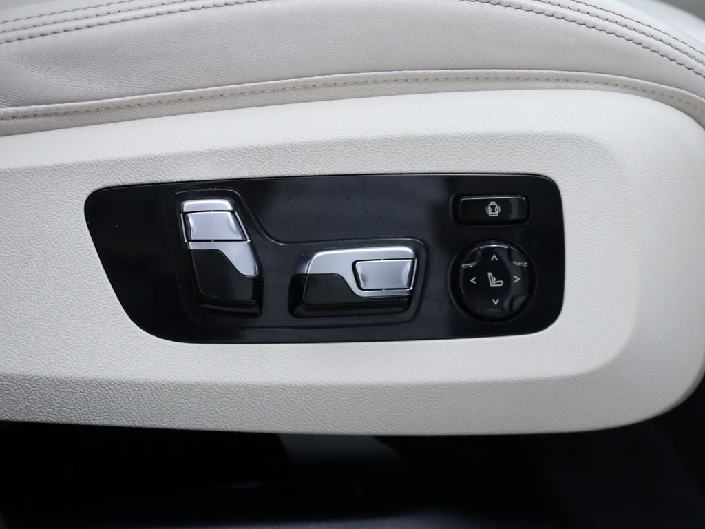 2022 BMW X5 sDrive40i M-Sport Navigation