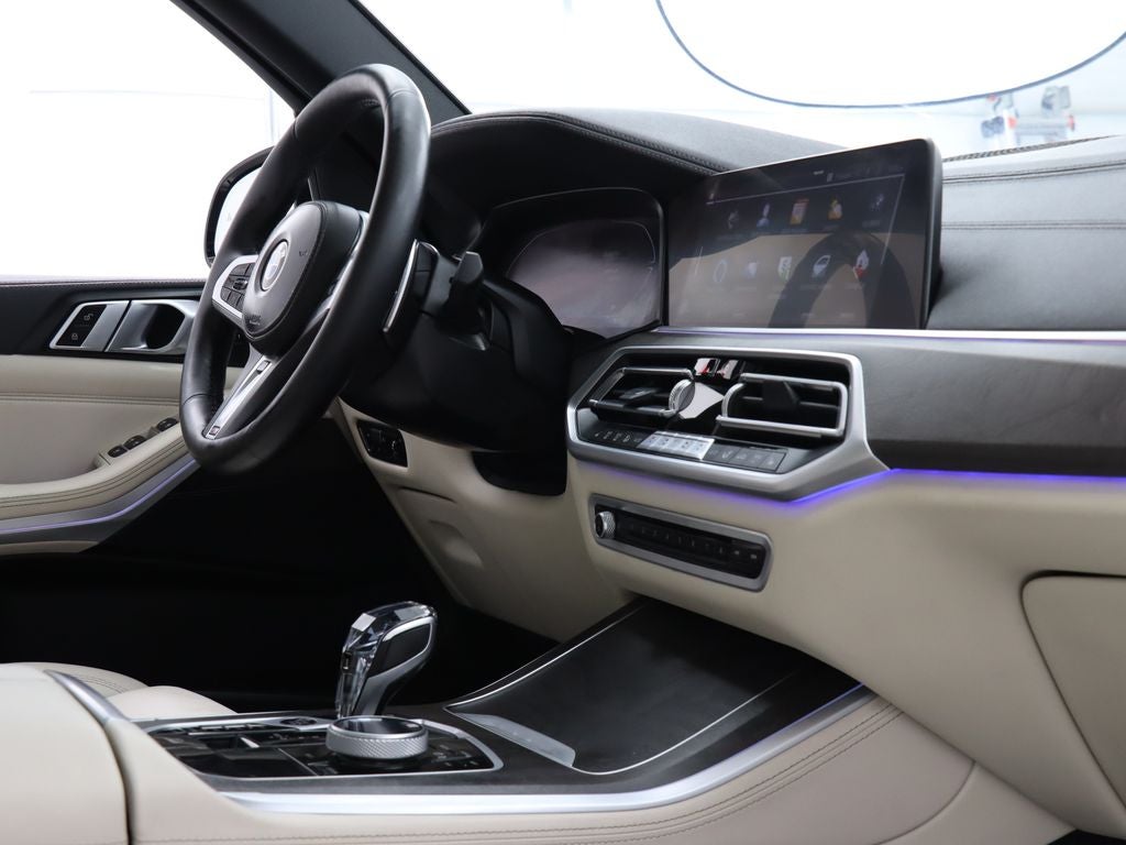 2022 BMW X5 sDrive40i M-Sport Navigation