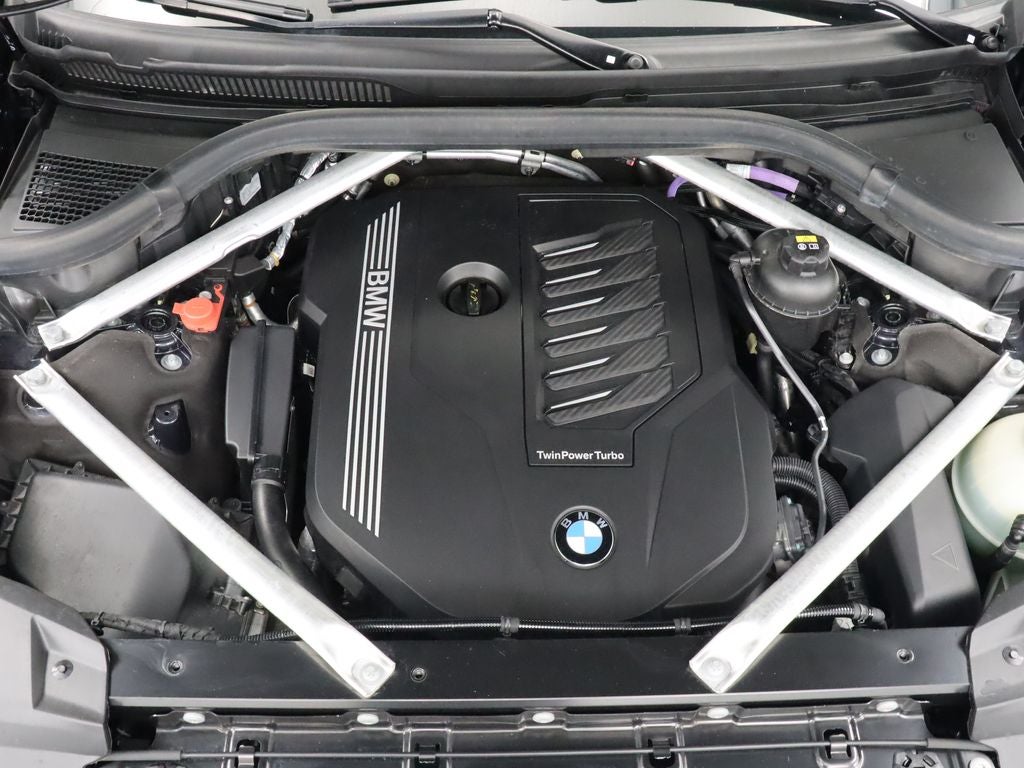 2022 BMW X7 xDrive40i M-Sport AWD Navigation