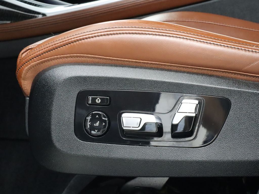 2022 BMW X7 xDrive40i M-Sport AWD Navigation