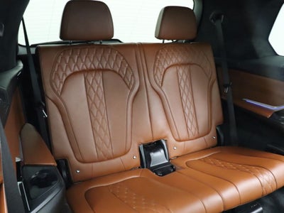 2022 BMW X7 xDrive40i M-Sport AWD Navigation