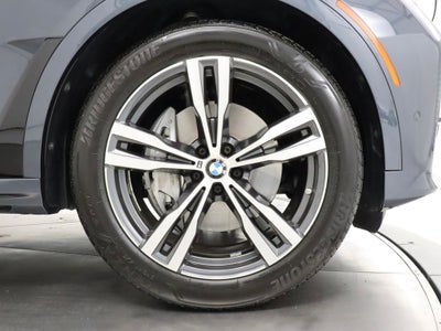 2022 BMW X7 xDrive40i M-Sport AWD Navigation