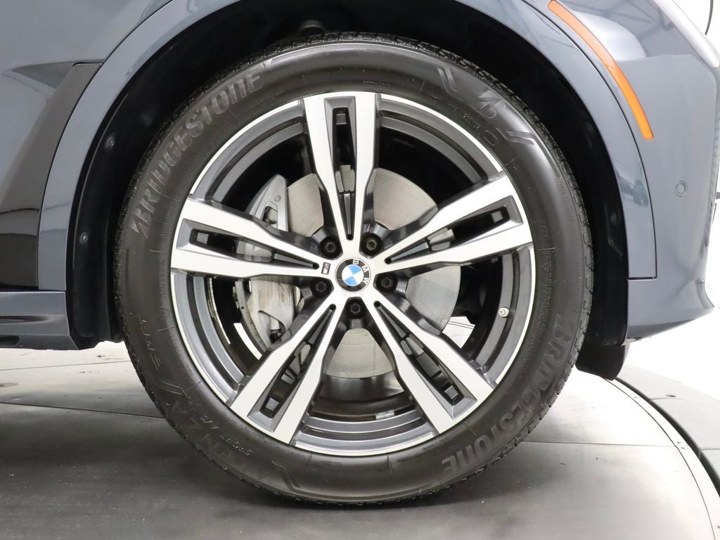 2022 BMW X7 xDrive40i M-Sport AWD Navigation