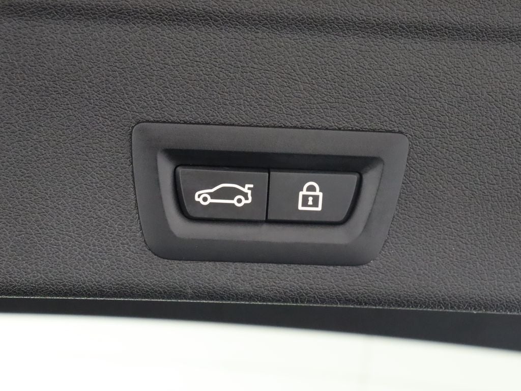 2021 BMW X6 M50i AWD Navigation